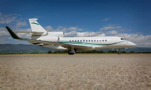 Dassault Falcon 7X, private jet for the empty leg Zurich to London